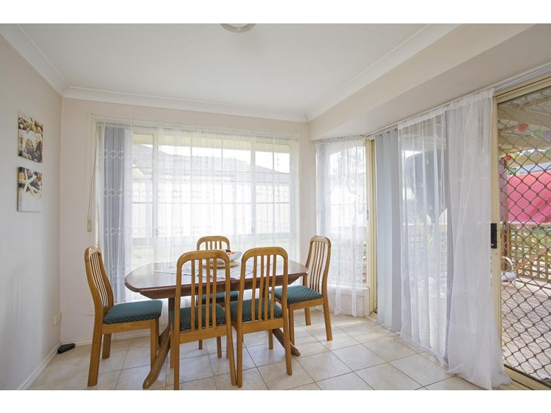 52 Woodlands Drive, Glenmore Park NSW 2745