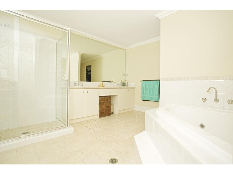 50 Waterford Way, Glenmore Park NSW 2745