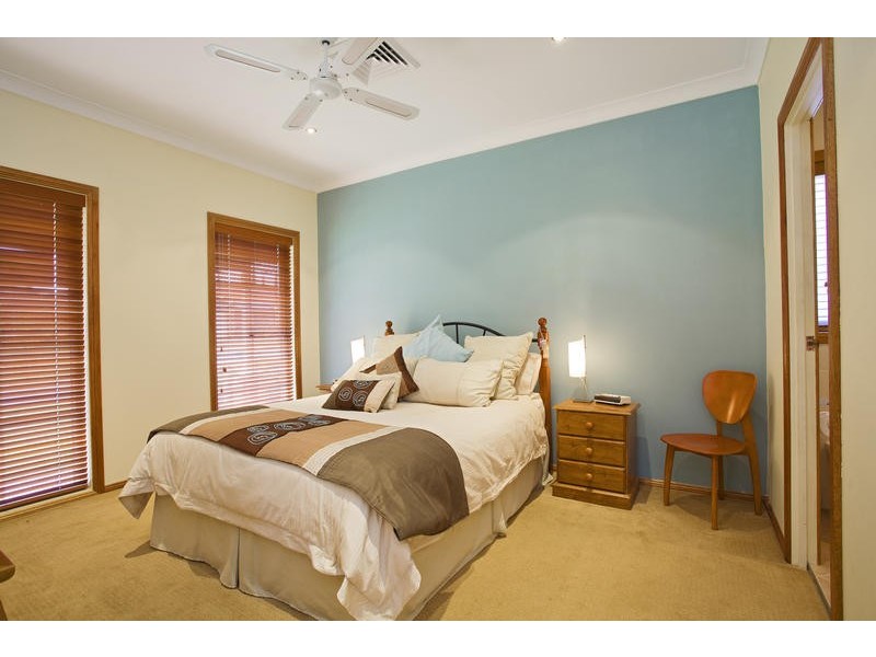 15 Wollabi Cres, Glenmore Park NSW 2745