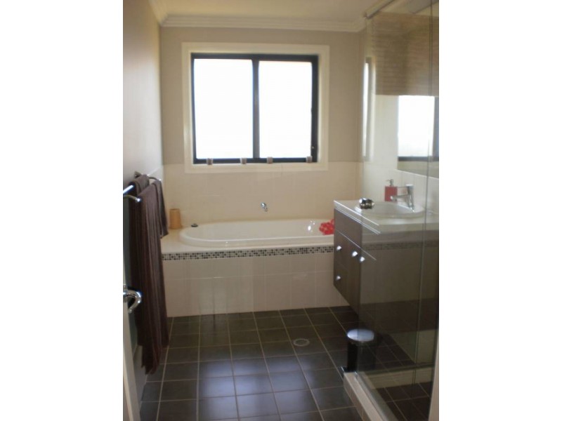 Glenmore Park NSW 2745