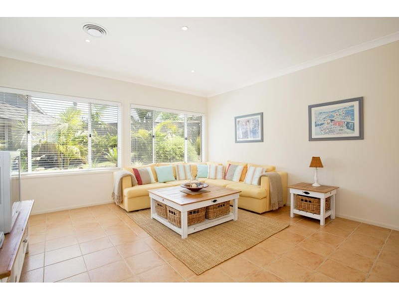 23 Barron Field Drive, Glenmore Park NSW 2745