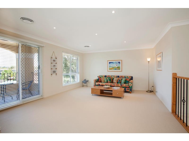 23 Barron Field Drive, Glenmore Park NSW 2745