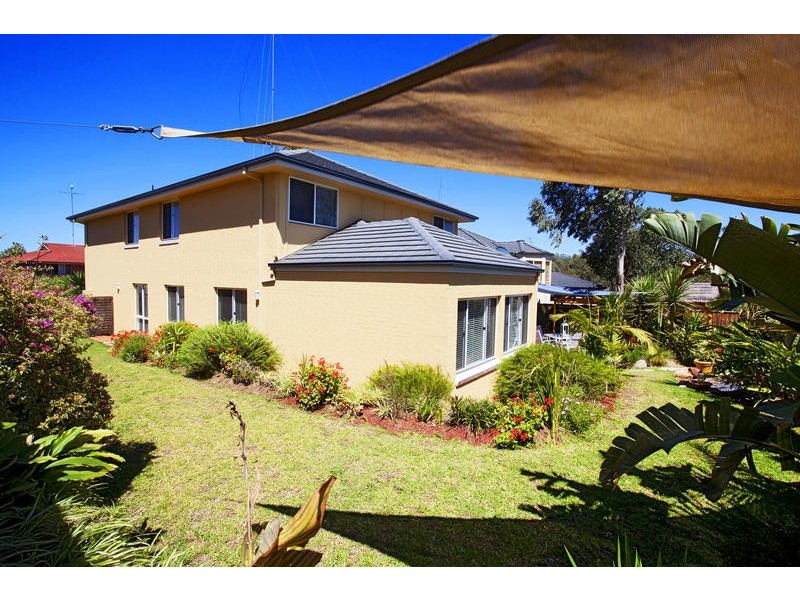 23 Barron Field Drive, Glenmore Park NSW 2745
