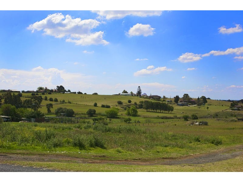 96 Castle Road, Orchard Hills NSW 2748