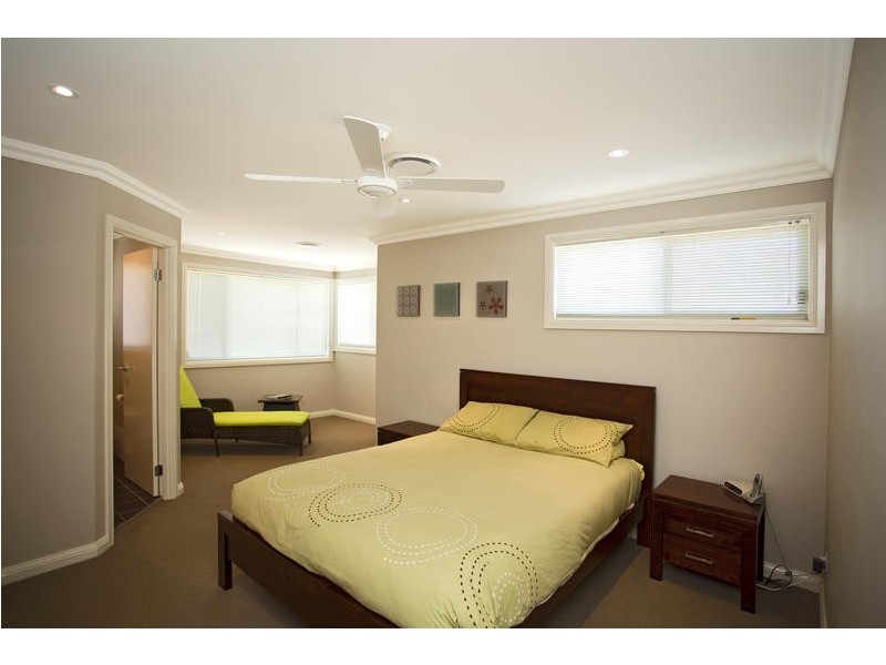 5 Parakeet Grove, Glenmore Park NSW 2745