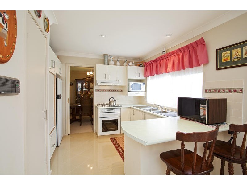 18 Marigold Close, Glenmore Park NSW 2745