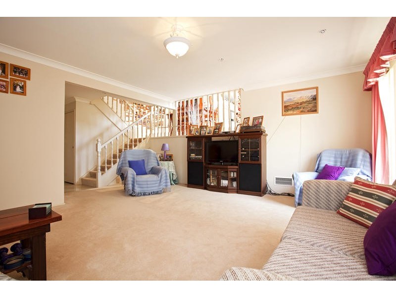 18 Marigold Close, Glenmore Park NSW 2745