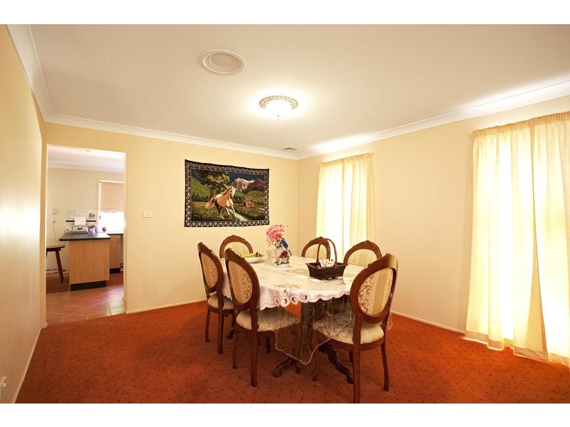 5 Jirramba Court, Glenmore Park NSW 2745