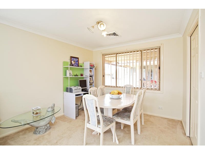 4 Berril Place, Glenmore Park NSW 2745
