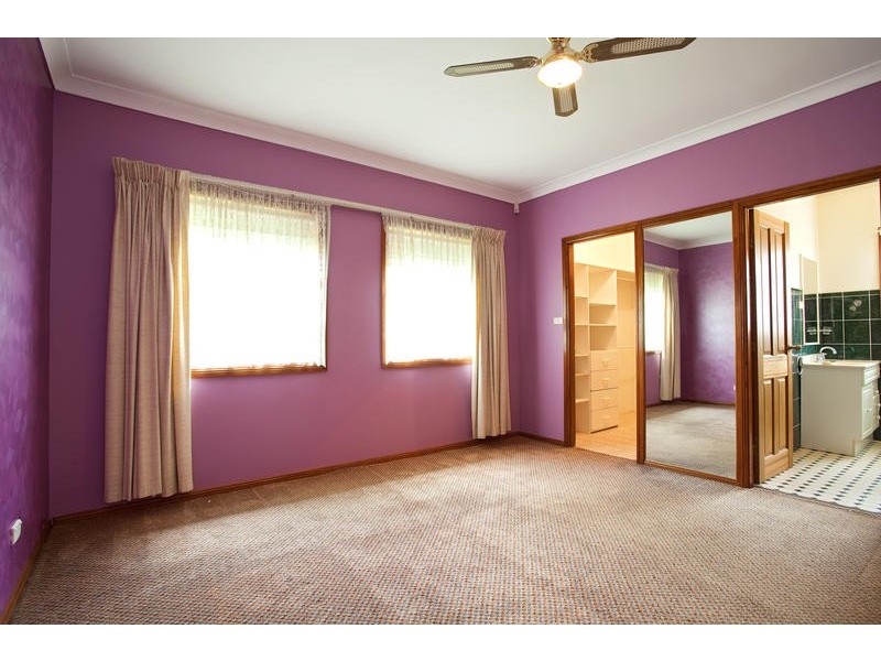 4 Harriett Close, Glenmore Park NSW 2745