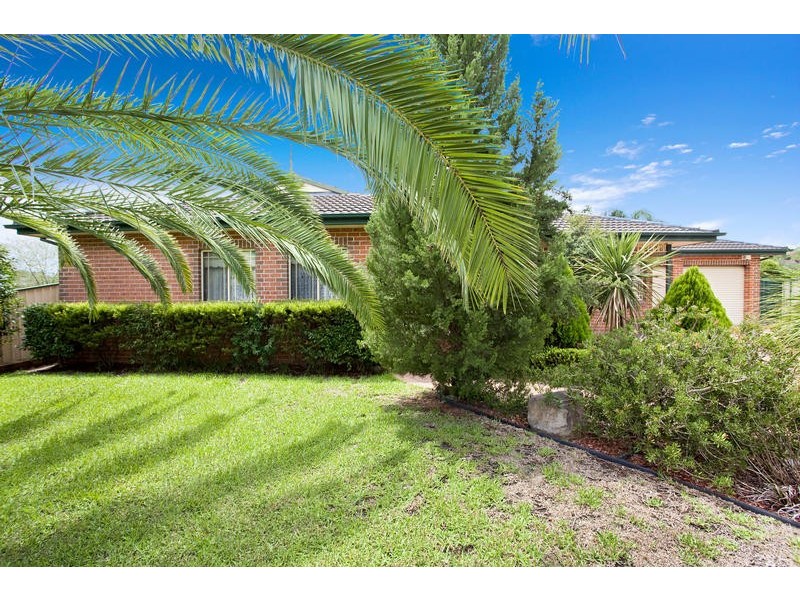 4 Harriett Close, Glenmore Park NSW 2745