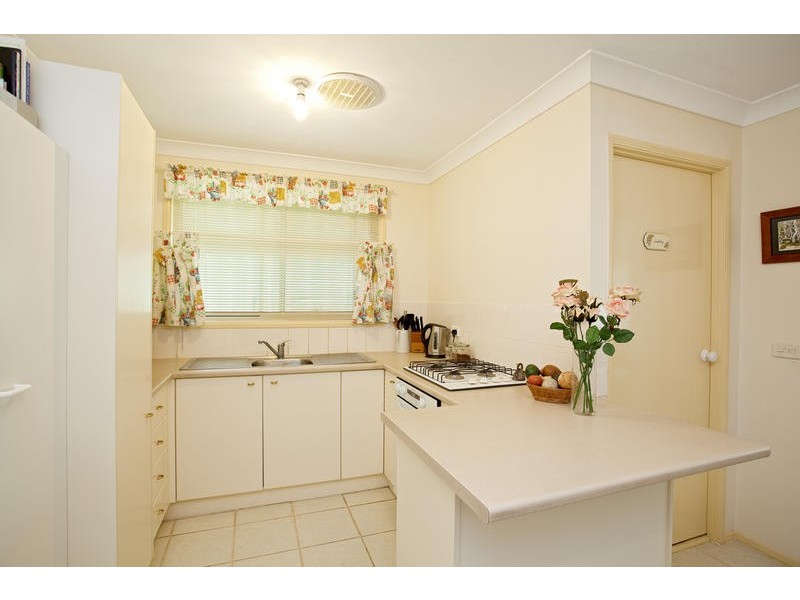 16 Friarbird Crescent, Glenmore Park NSW 2745