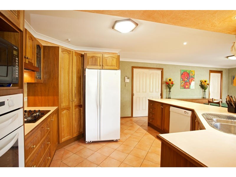 32 Woodlands Drive, Glenmore Park NSW 2745