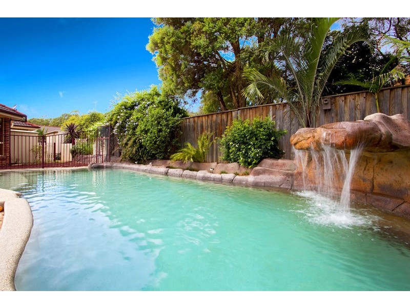 32 Woodlands Drive, Glenmore Park NSW 2745