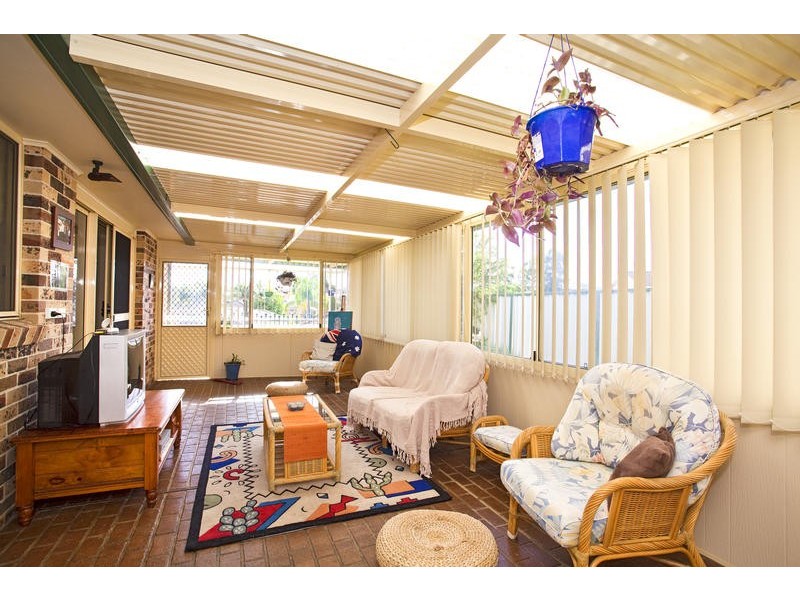 22 Honeysuckle Avenue, Glenmore Park NSW 2745