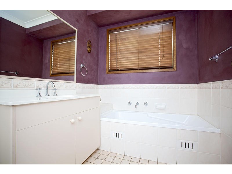 48 Yuroka Street, Glenmore Park NSW 2745