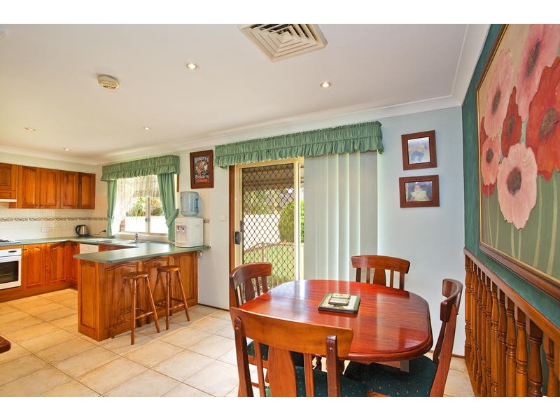 14 Tugra Close, Glenmore Park NSW 2745
