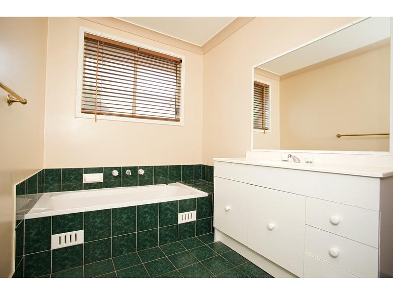 56 Oriole Street, Glenmore Park NSW 2745