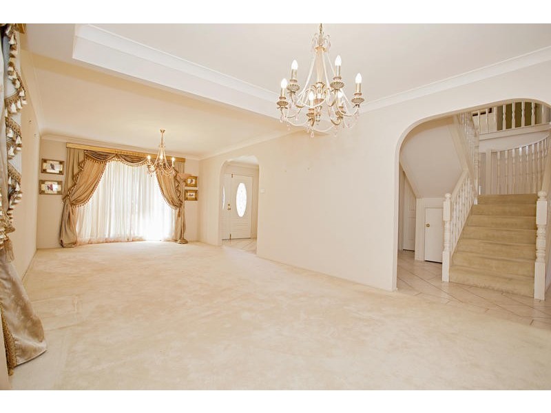 18 Begonia Court, Glenmore Park NSW 2745