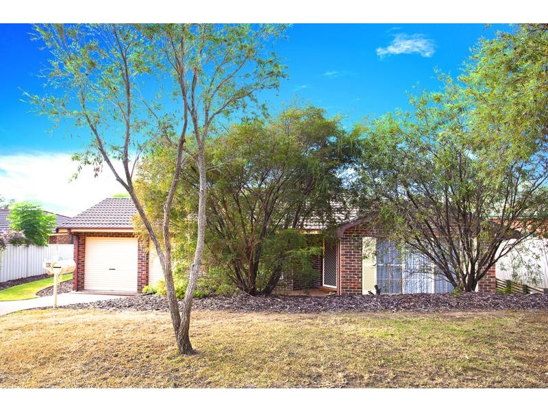 80 Sir John Jamison Cct, Glenmore Park NSW 2745