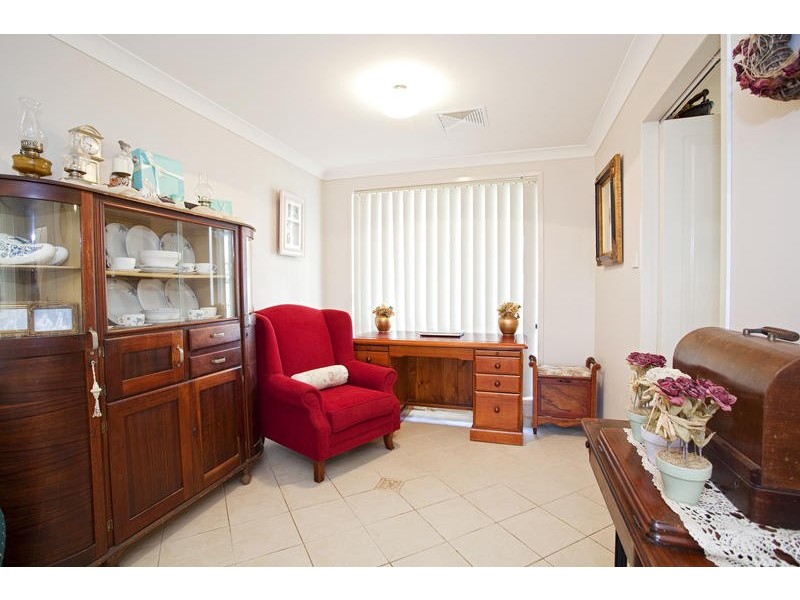 28 Sunningdale Drive, Glenmore Park NSW 2745