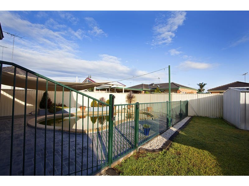 1 Bujan Street, Glenmore Park NSW 2745