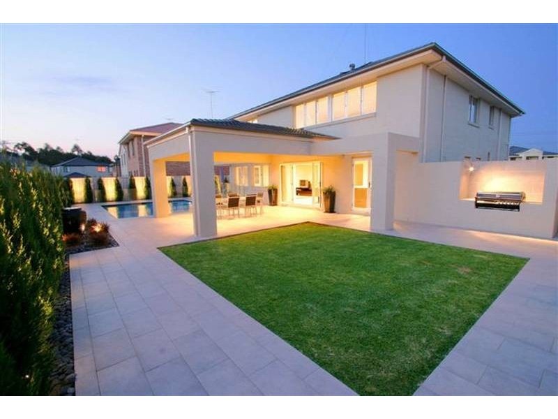 4 Avalon Crescent, Glenmore Park NSW 2745