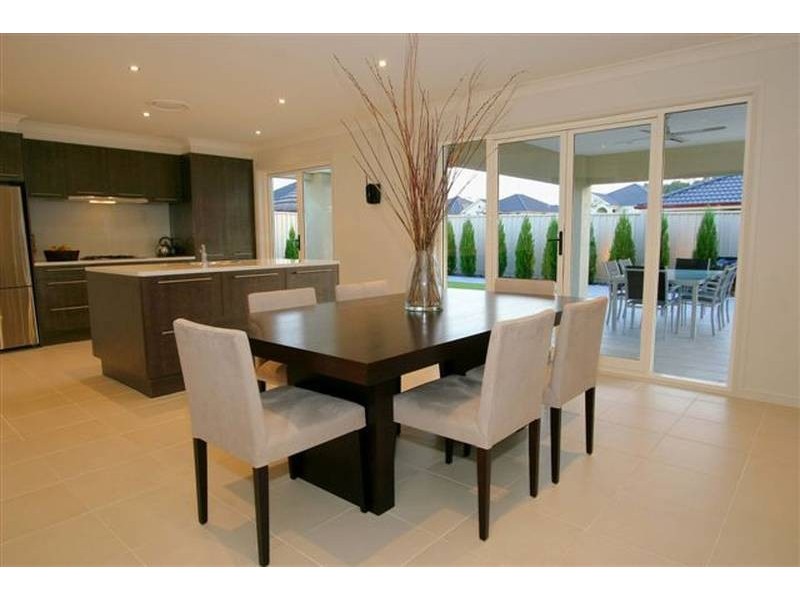 4 Avalon Crescent, Glenmore Park NSW 2745