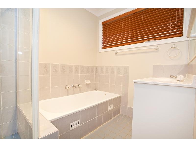 19 Wollabi Cres, Glenmore Park NSW 2745
