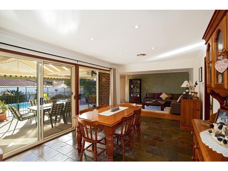 17 Marigold Close, Glenmore Park NSW 2745