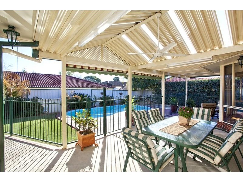 17 Marigold Close, Glenmore Park NSW 2745