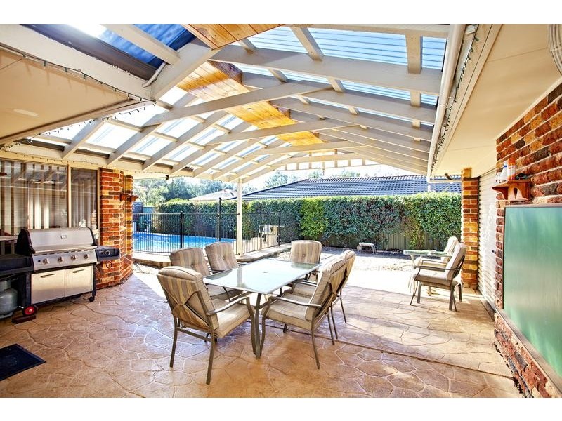 5 Oakmont Avenue, Glenmore Park NSW 2745