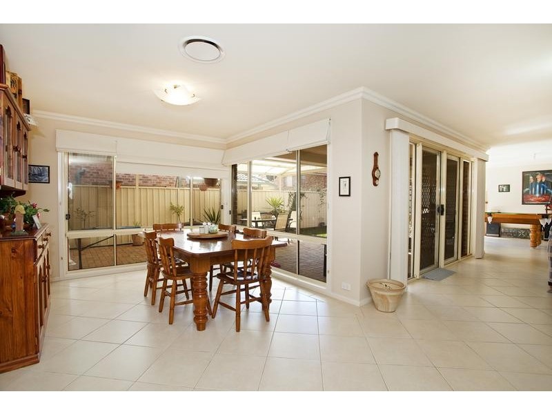 20 Cascade Avenue, Glenmore Park NSW 2745