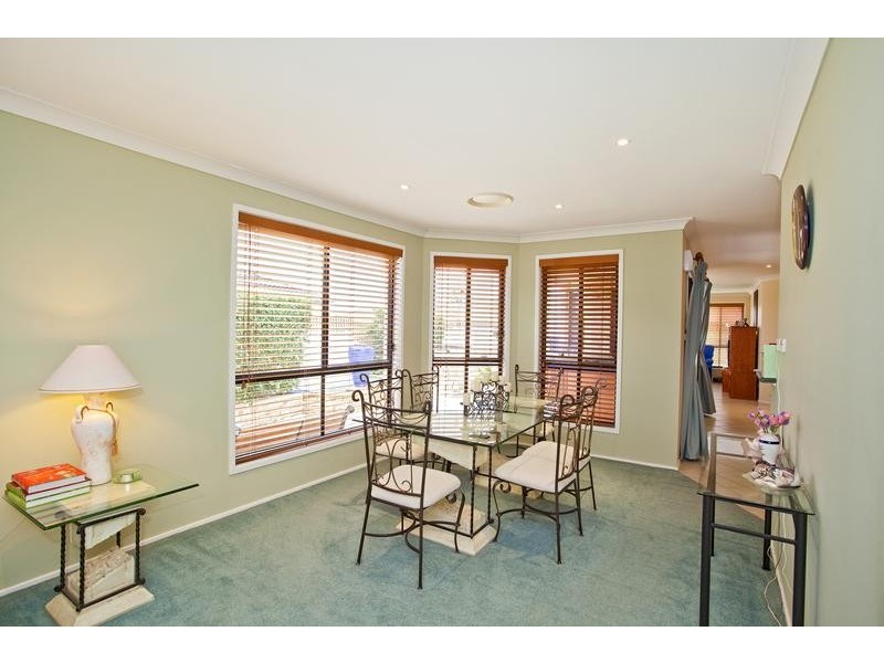 16 Corella Crescent, Glenmore Park NSW 2745