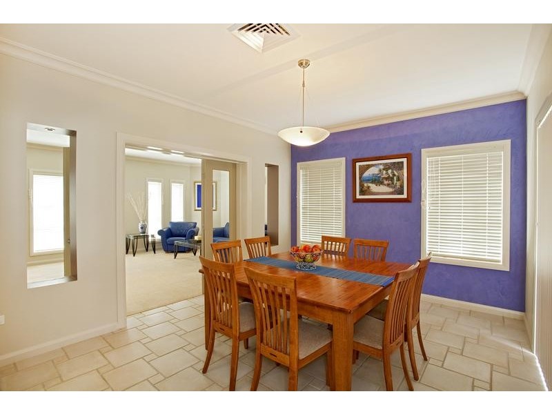 2 Karingal Court, Glenmore Park NSW 2745