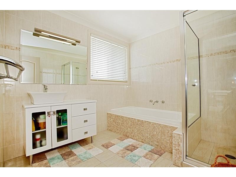 2 Karingal Court, Glenmore Park NSW 2745