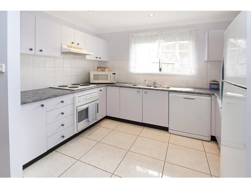 5 Cowan Place, Glenmore Park NSW 2745