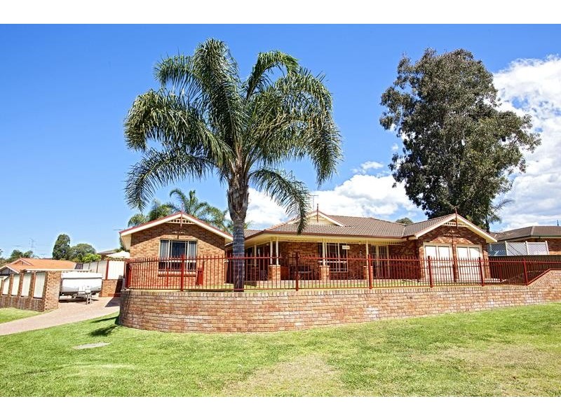 2 The Carriageway, Glenmore Park NSW 2745