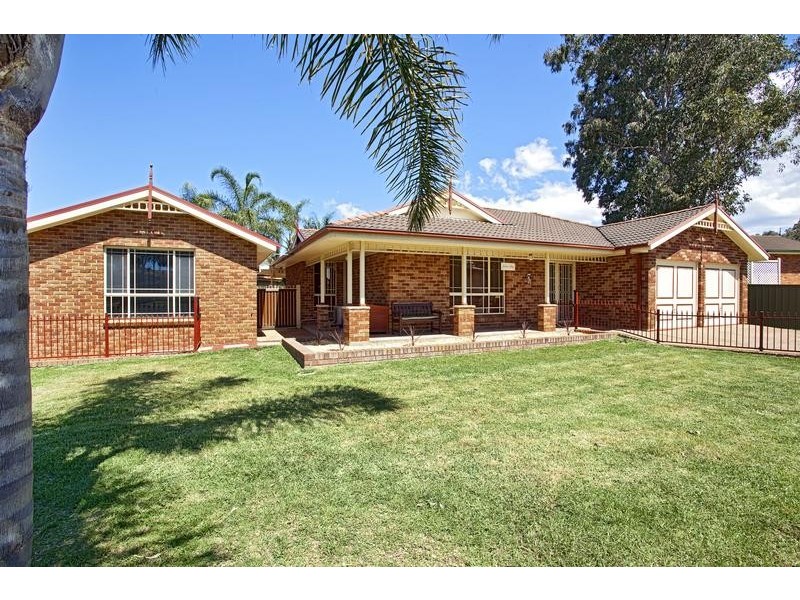 2 The Carriageway, Glenmore Park NSW 2745