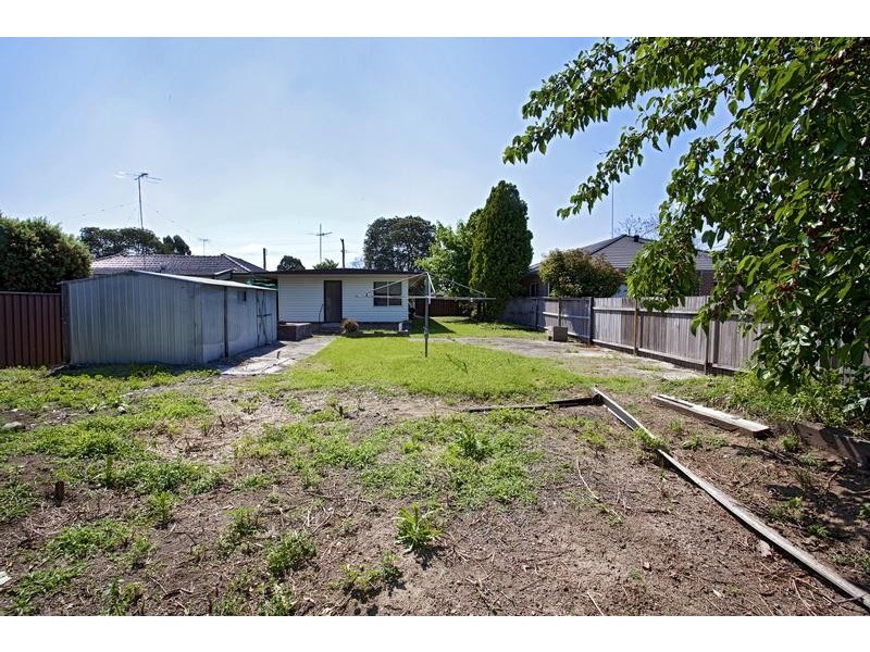 2 Loftus Street, Regentville NSW 2745