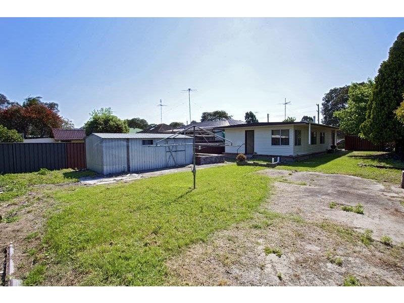 2 Loftus Street, Regentville NSW 2745