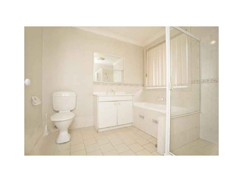 6 Muru Drive, Glenmore Park NSW 2745