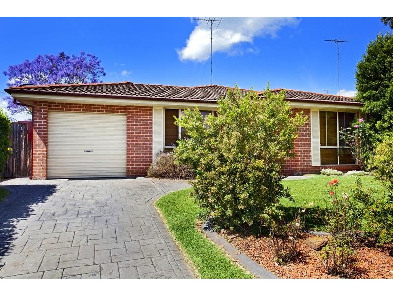 3 Spinosa Place, Glenmore Park NSW 2745