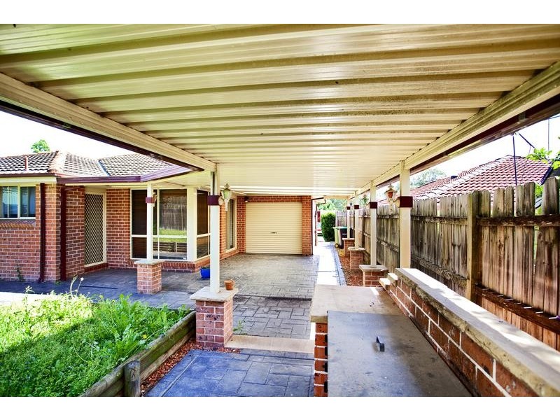 3 Spinosa Place, Glenmore Park NSW 2745