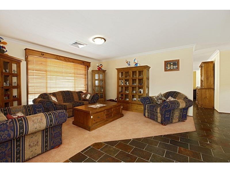 22 Coolabah Crescent, Glenmore Park NSW 2745