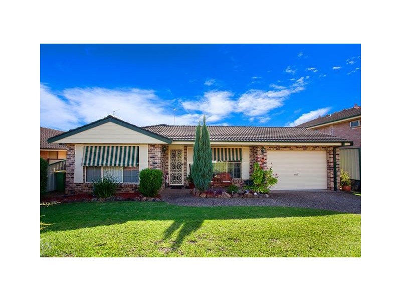 22 Honeysuckle Drive, Glenmore Park NSW 2745