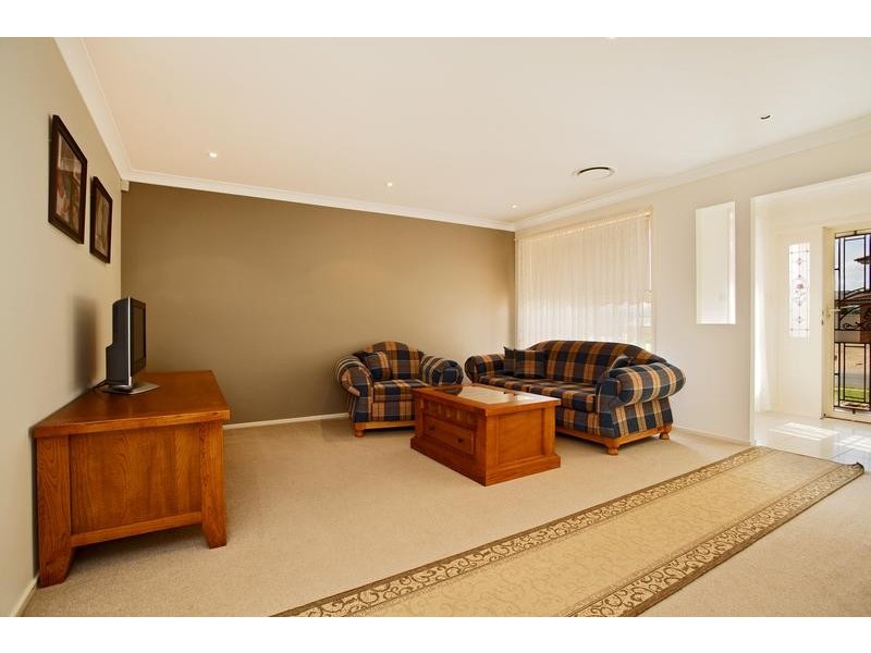 55 Kiber Drive, Glenmore Park NSW 2745