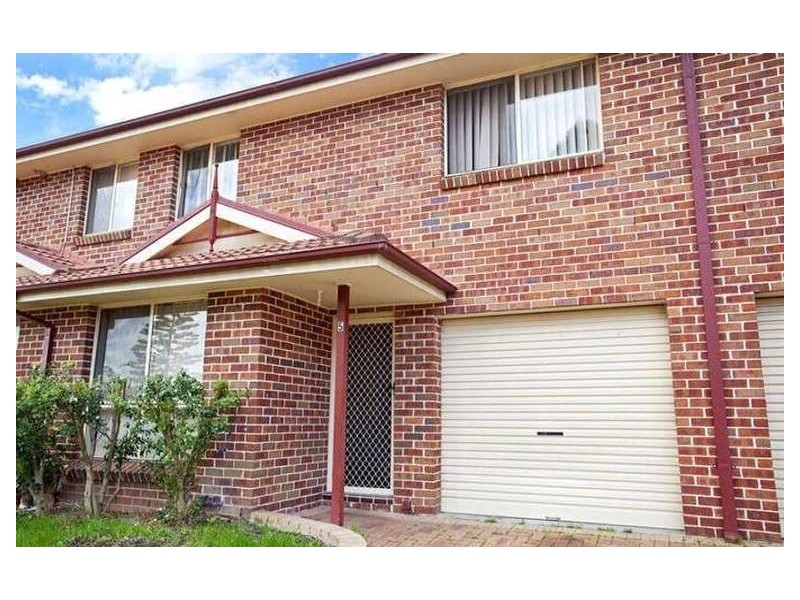 5/44-46 Luttrell Street, Glenmore Park NSW 2745