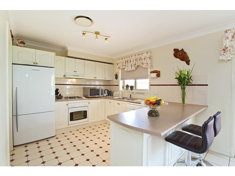 4 Gili Place, Glenmore Park NSW 2745