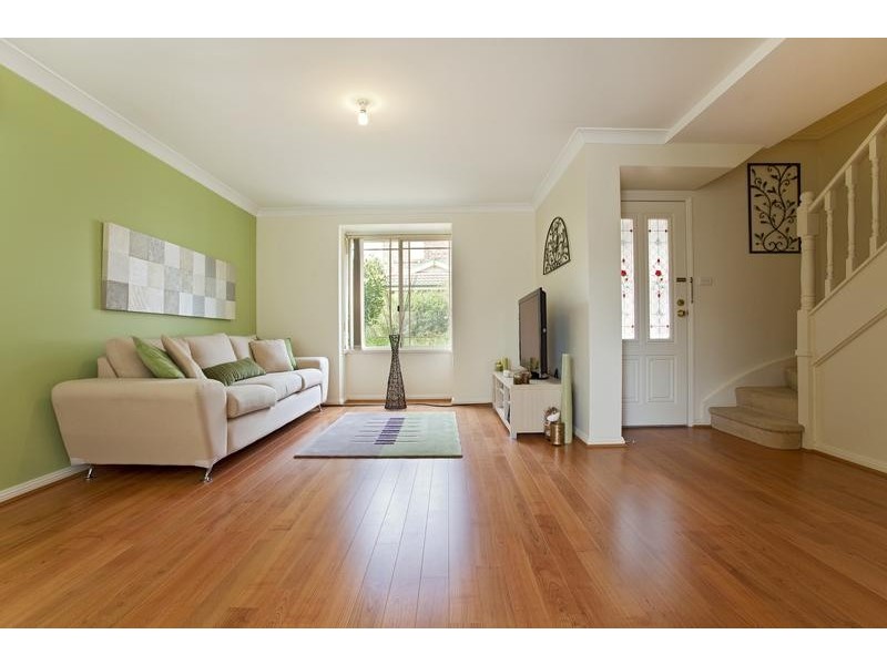4/34 Luttrell Street, Glenmore Park NSW 2745